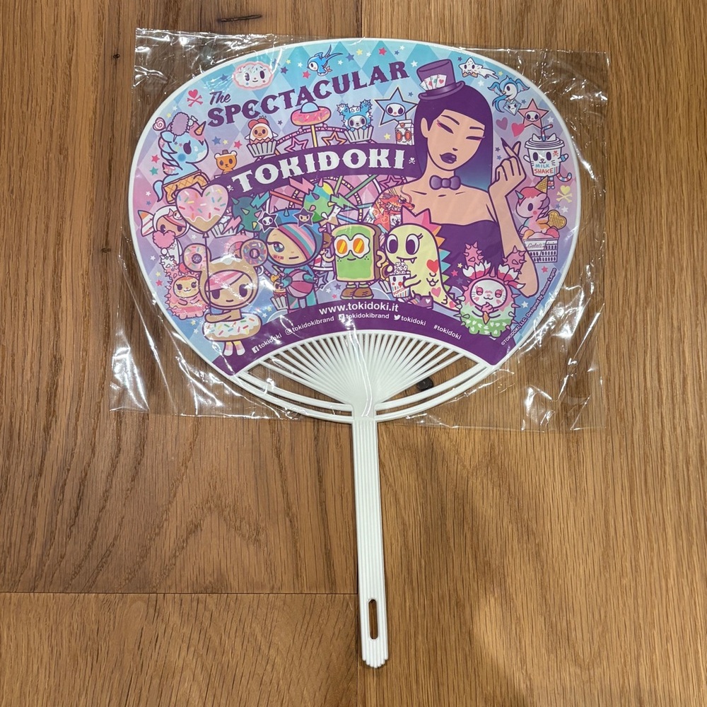 tokidoki Fan